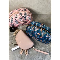 Stor Toilettaske, blomstret med flser, Luna