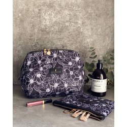 Toilettaske, Stor, Mia, Kraftig nylon med print